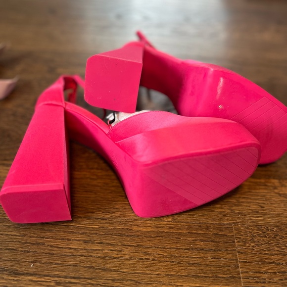 Zara pink platform shoes. - Picture 4 of 4